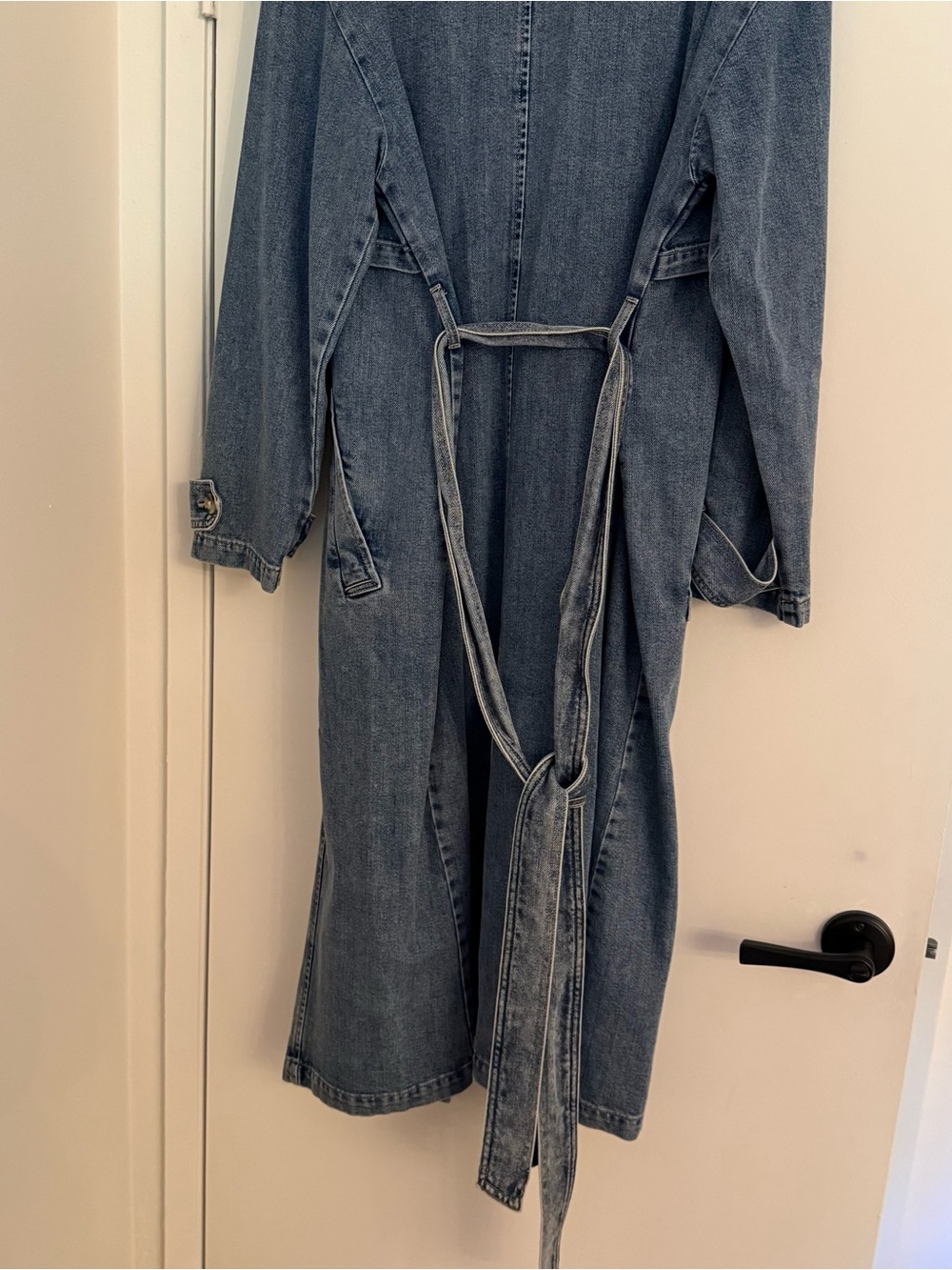 H&M Light Blue Denim Jacket - Picture 6 of 9